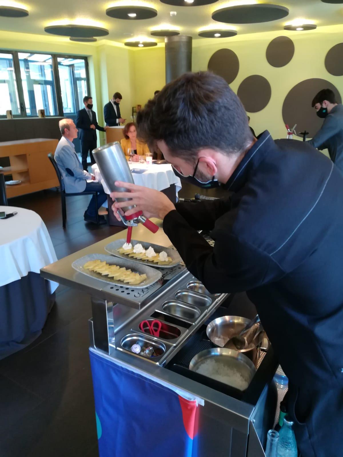 Fotografía de: El CETT celebra los concursos de Cocina, Pastelería y de Servicios de Restauración | CETT